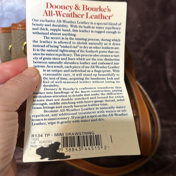 Vintage Dooney & Bourke Mini drawstring. R134 in Taupe. - Picture 10 of 10